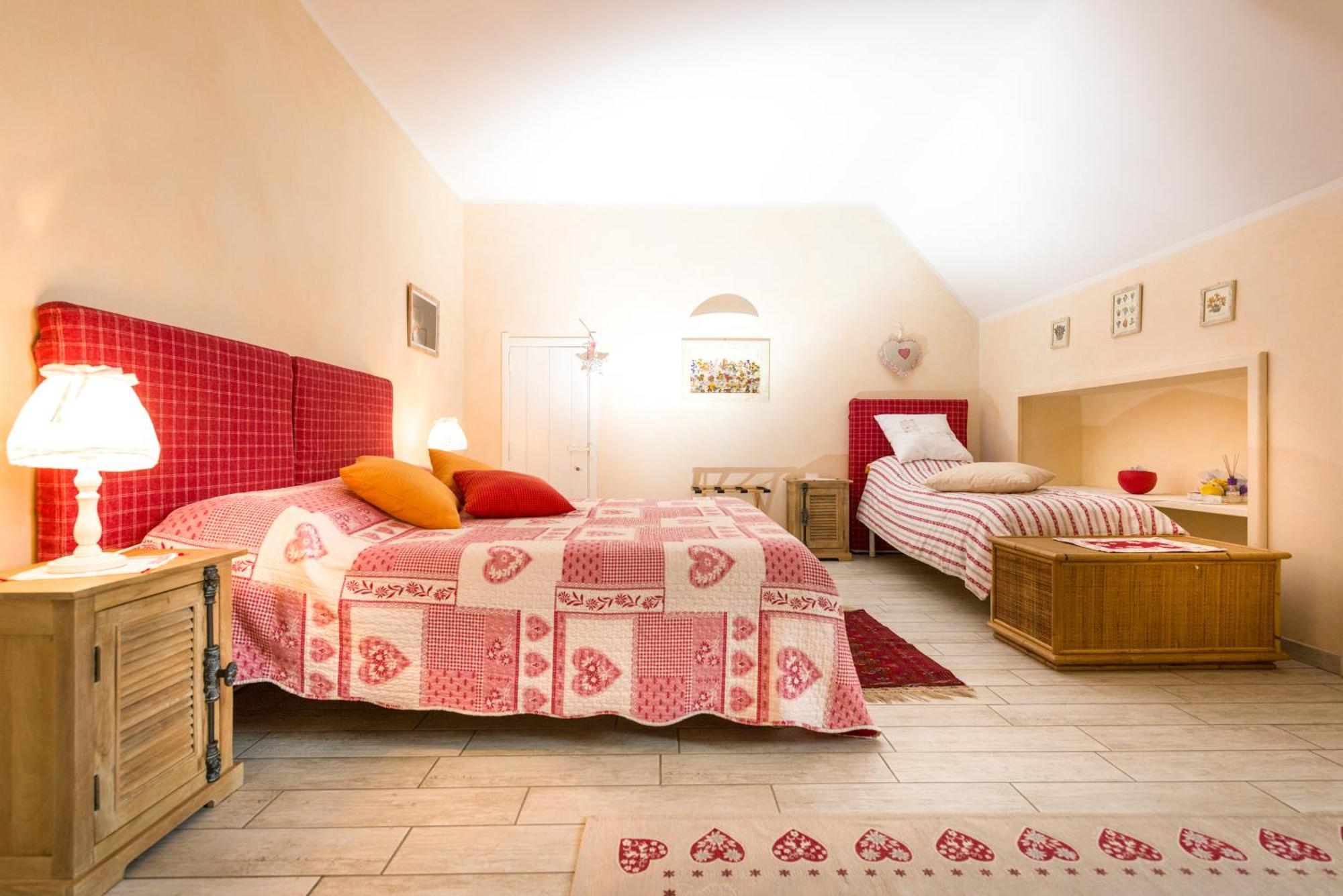 Blu Lavanda Bed & Breakfast Bed & Breakfast Luserna San Giovanni ภายนอก รูปภาพ