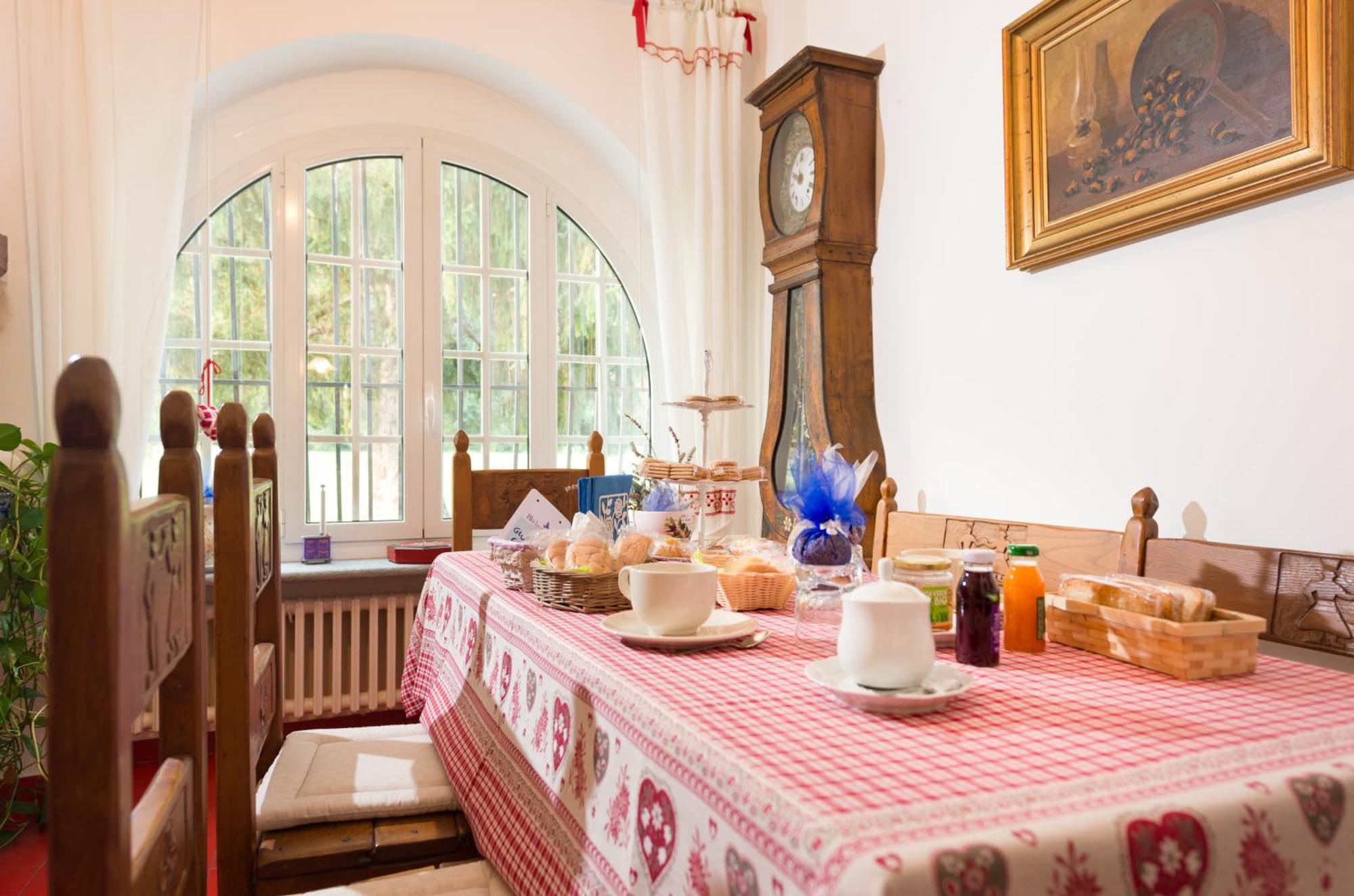 Blu Lavanda Bed & Breakfast Bed & Breakfast Luserna San Giovanni ภายนอก รูปภาพ